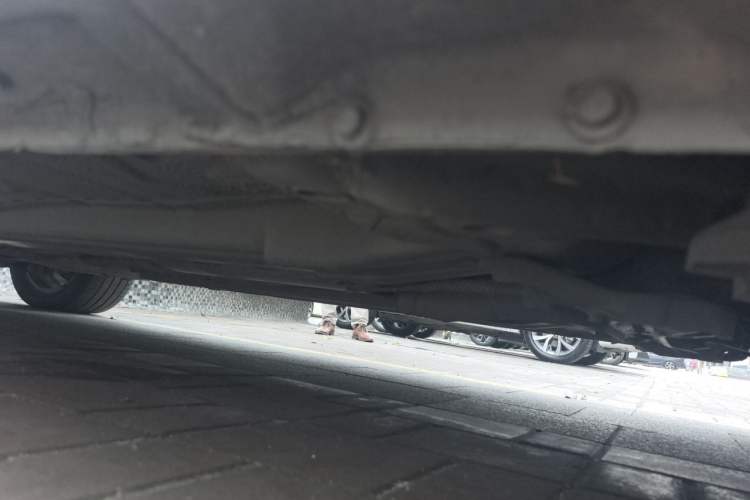 Used Ford Mondeo 2011 2.3L Luxury Model Chassis Front Right