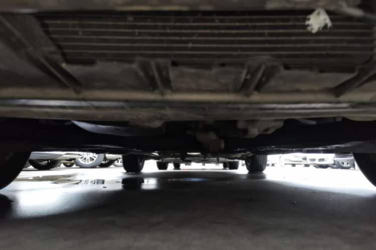 Used Ford Mondeo 2011 2.3L Fashion Edition Chassis Front