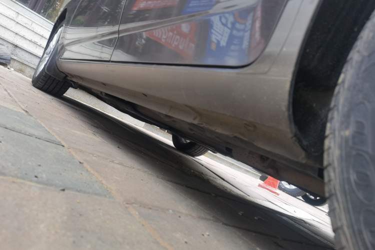 Used Ford Mondeo 2011 2.0L GTDi 200 Luxury Edition Chassis Rear Left