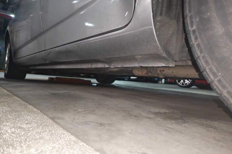 Used Ford Mondeo 2011 2.3L Fashion Edition Chassis Rear Left