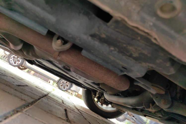 Used Ford Mondeo 2011 2.0L GTDi 200 Luxury Edition Chassis Rear Left