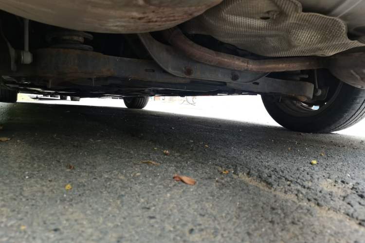 Used Ford Mondeo 2011 2.0L GTDi 200 Luxury Edition Chassis Rear Left
