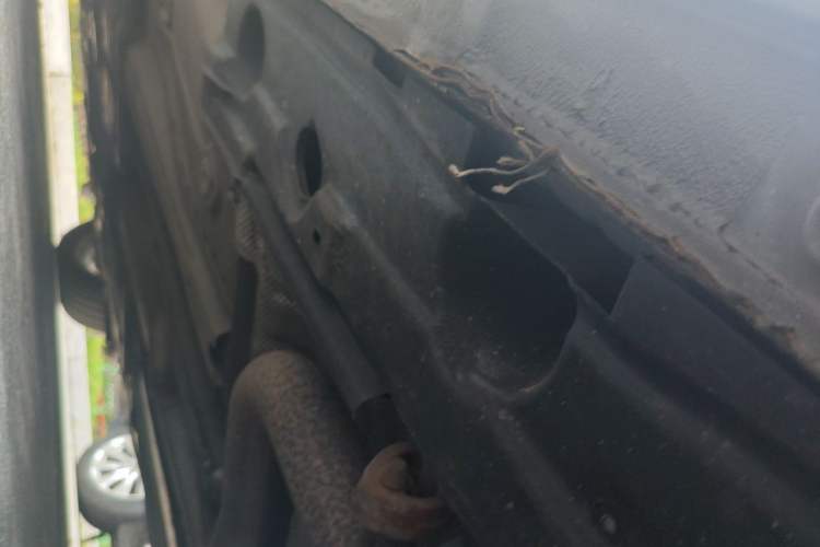 Used Ford Mondeo 2011 2.0L GTDi 200 Luxury Edition Chassis Rear Left