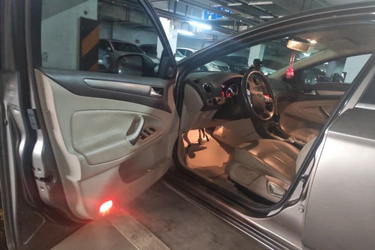 Used Ford Mondeo 2011 2.3L Fashion Edition Driver Seat
