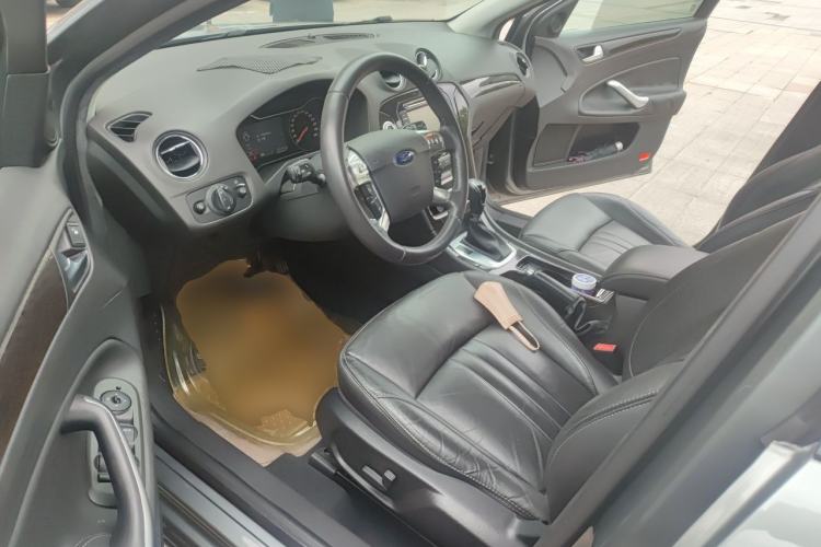Used Ford Mondeo 2011 2.0L GTDi 200 Luxury Edition Driver Seat