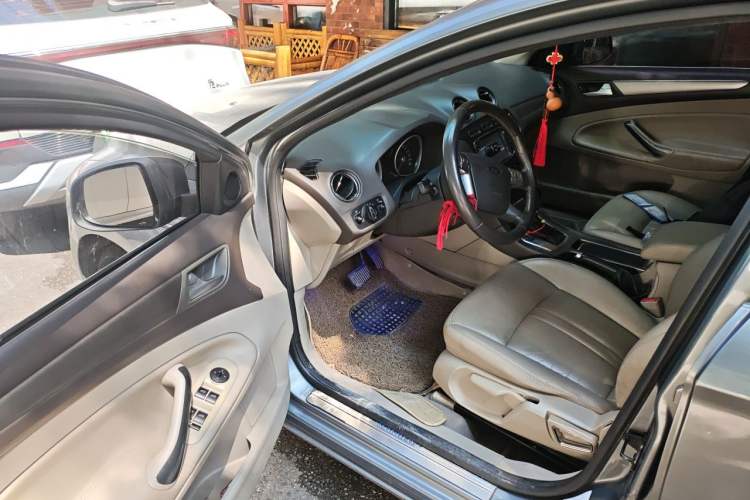 Used Ford Mondeo 2011 2.3L Fashion Edition Driver Seat