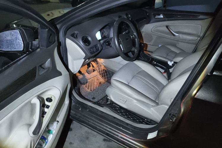 Used Ford Mondeo 2011 2.0L GTDi 200 Fashion Edition Driver Seat