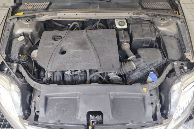Used Ford Mondeo 2011 2.3L Fashion Edition Engine Bay