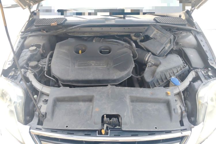 Used Ford Mondeo 2011 2.0L GTDi 200 Luxury Edition Engine Bay