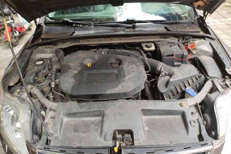 Used Ford Mondeo 2011 2.0L GTDi 200 Luxury Edition Engine Bay
