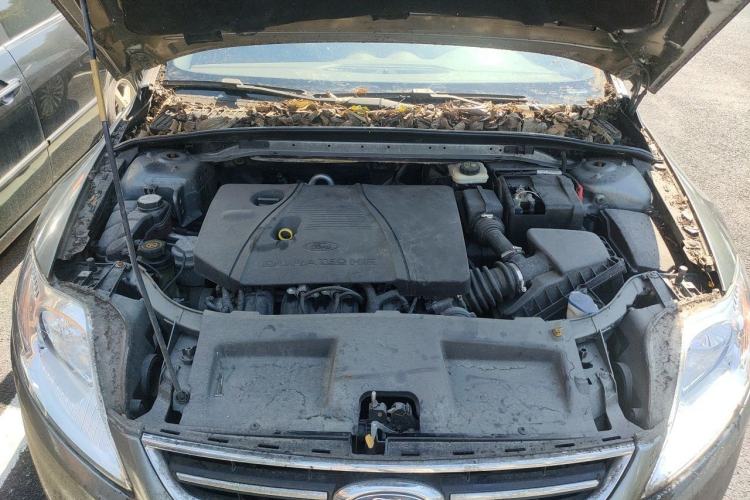Used Ford Mondeo 2011 2.3L Fashion Edition Engine Bay
