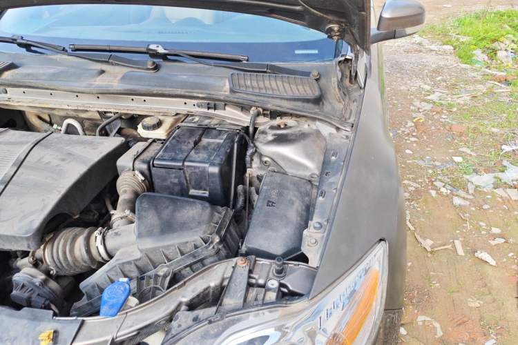 Used Ford Mondeo 2011 2.3L Fashion Edition Engine Bay Left