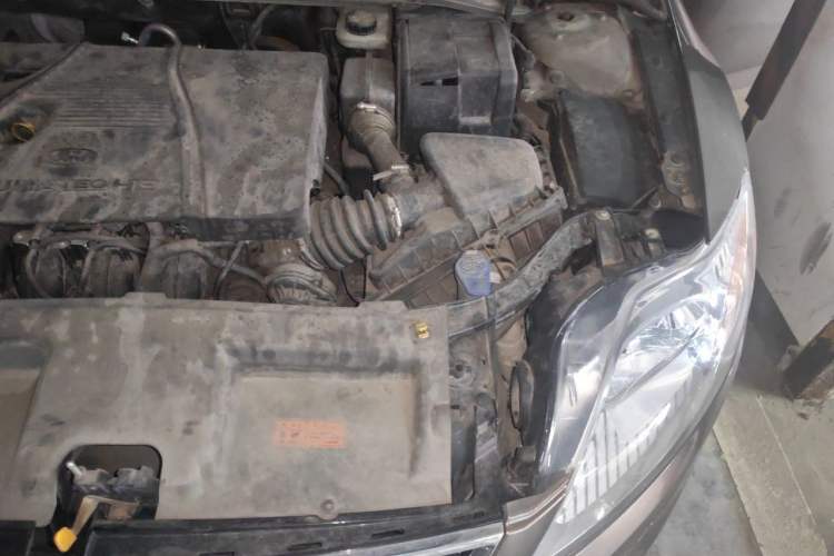 Used Ford Mondeo 2011 2.3L Fashion Edition Engine Bay Left