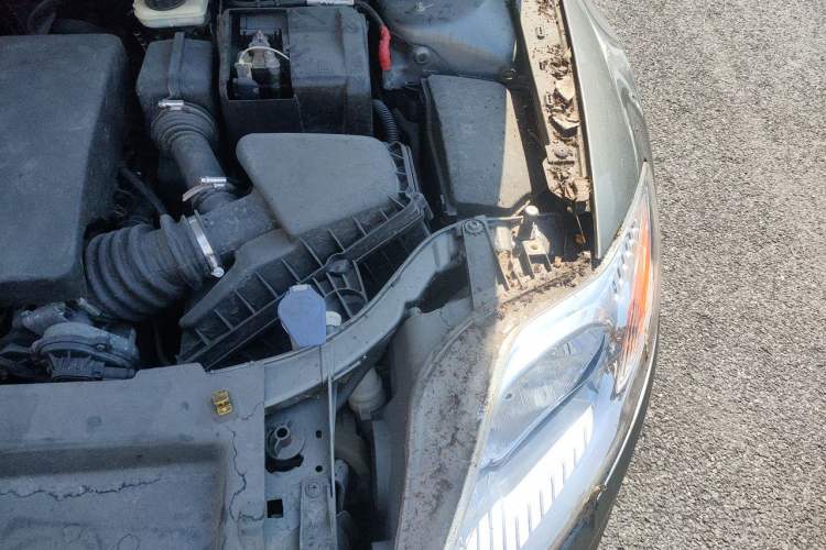 Used Ford Mondeo 2011 2.3L Fashion Edition Engine Bay Left