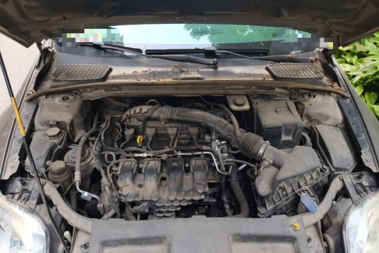 Used Ford Mondeo 2011 2.0L GTDi 200 Luxury Edition Engine Bay