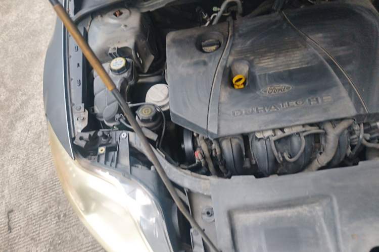 Used Ford Mondeo 2011 2.3L Fashion Edition Engine Bay Right