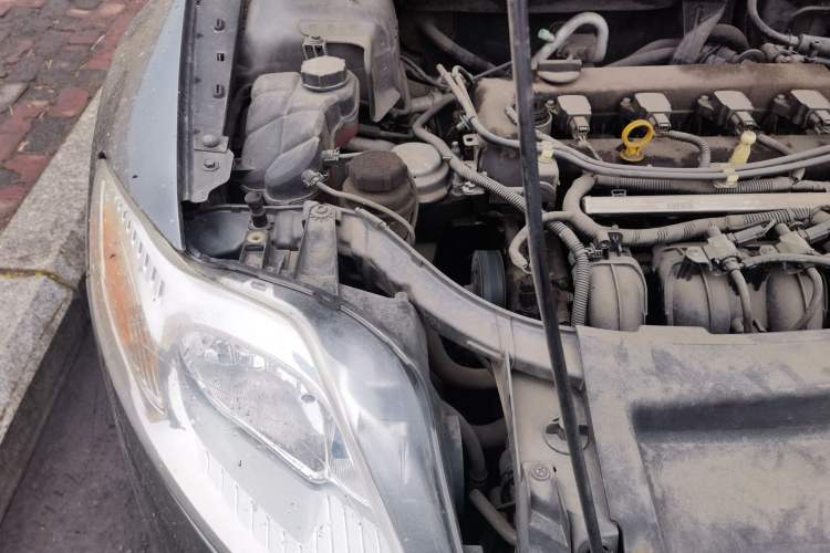 Used Ford Mondeo 2011 2.3L Fashion Edition Engine Bay Right