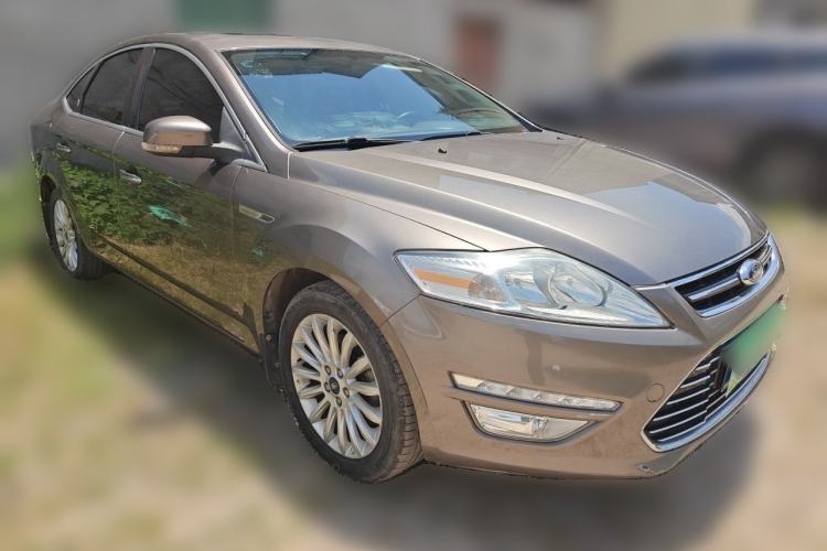 Used Ford Mondeo 2011 2.3L Luxury Model Front Right 45 Deg