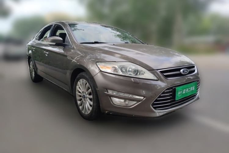 Used Ford Mondeo 2011 2.3L Luxury Model Front Right 45 Deg