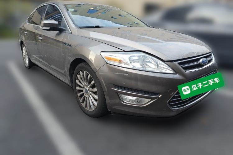 Used Ford Mondeo 2011 2.0L GTDi 200 Fashion Edition Front Right 45 Deg