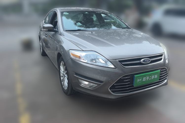 Used Ford Mondeo 2011 2.3L Luxury Model Front Right 45 Deg