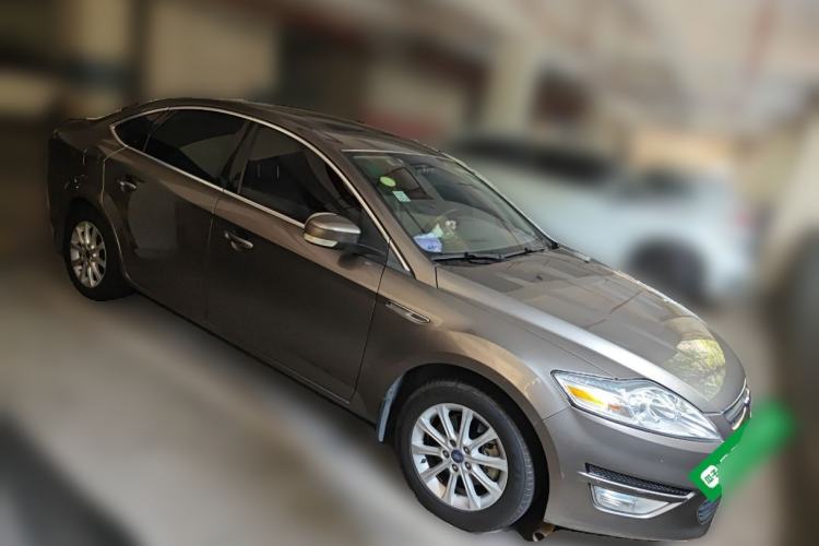 Used Ford Mondeo 2011 2.3L Fashion Edition Front Right 45 Deg