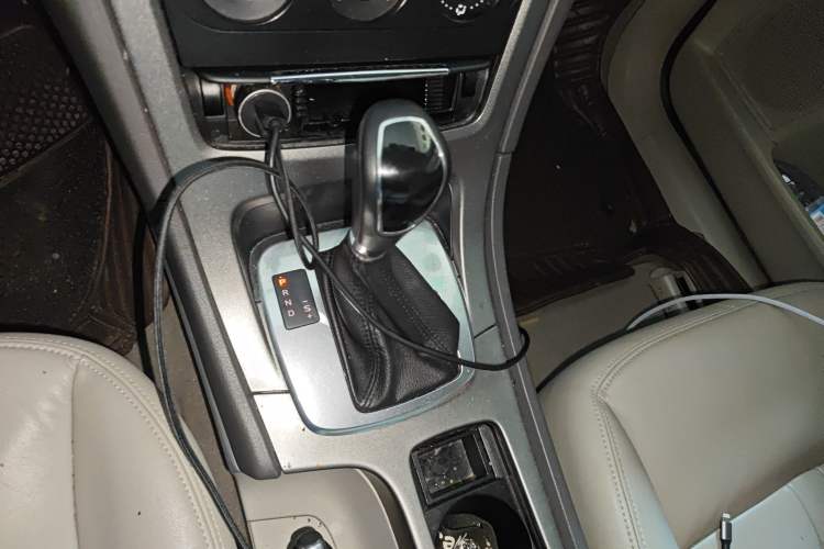 Used Ford Mondeo 2011 2.3L Fashion Edition Gear Lever