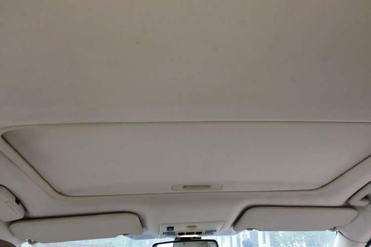 Used Ford Mondeo 2011 2.0L GTDi240 Ultimate Edition Headliner