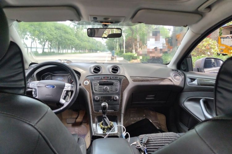 Used Ford Mondeo 2011 2.3L Luxury Model Headliner