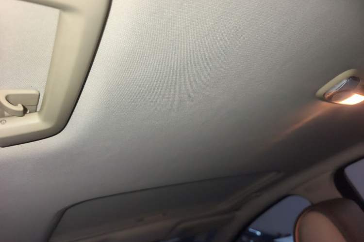 Used Ford Mondeo 2011 2.0L GTDi 200 Luxury Edition Headliner