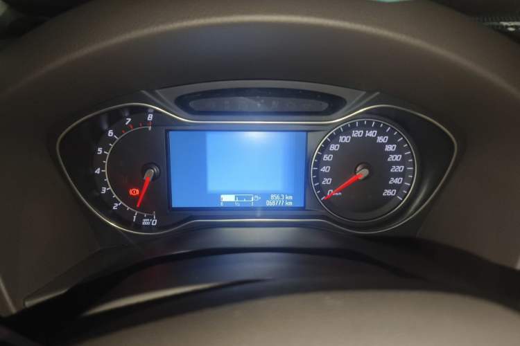 Used Ford Mondeo 2011 2.0L GTDi 200 Fashion Edition Instrument Cluster
