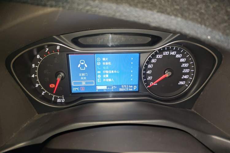 Used Ford Mondeo 2011 2.0L GTDi 200 Luxury Edition Instrument Cluster