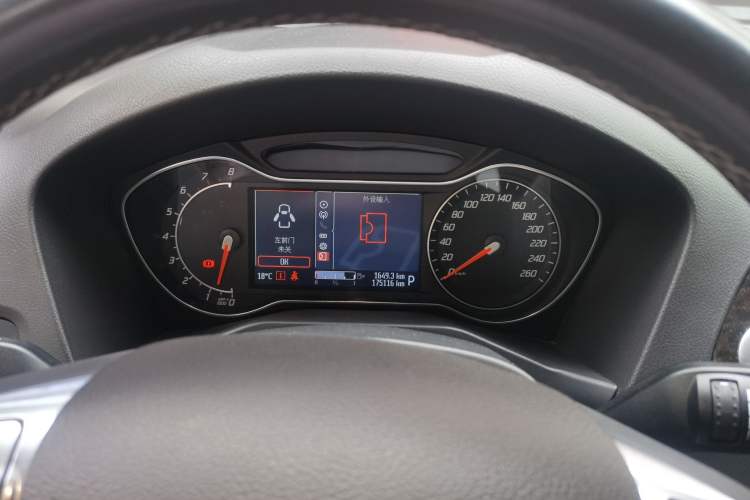 Used Ford Mondeo 2011 2.0L GTDi 200 Luxury Edition Instrument Cluster