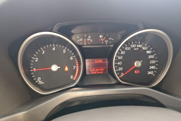 Used Ford Mondeo 2011 2.3L Fashion Edition Instrument Cluster