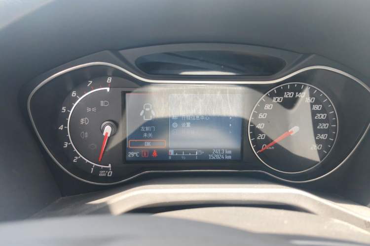 Used Ford Mondeo 2011 2.0L GTDi 200 Luxury Edition Instrument Cluster