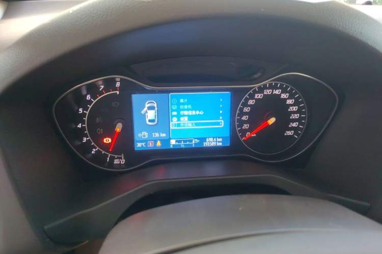 Used Ford Mondeo 2011 2.0L GTDi 200 Fashion Edition Instrument Cluster