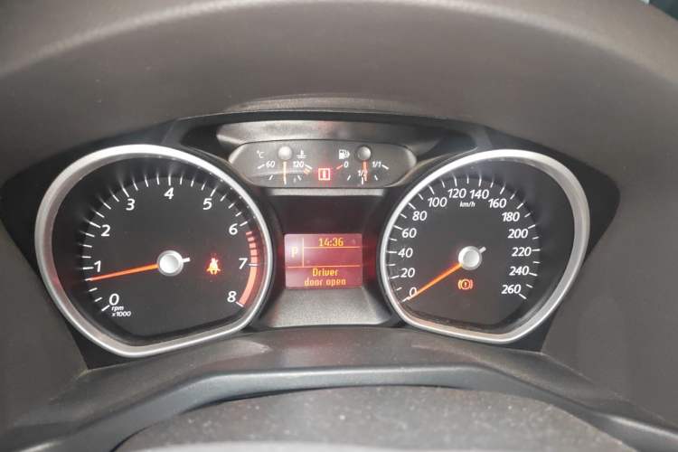 Used Ford Mondeo 2011 2.3L Fashion Edition Instrument Cluster