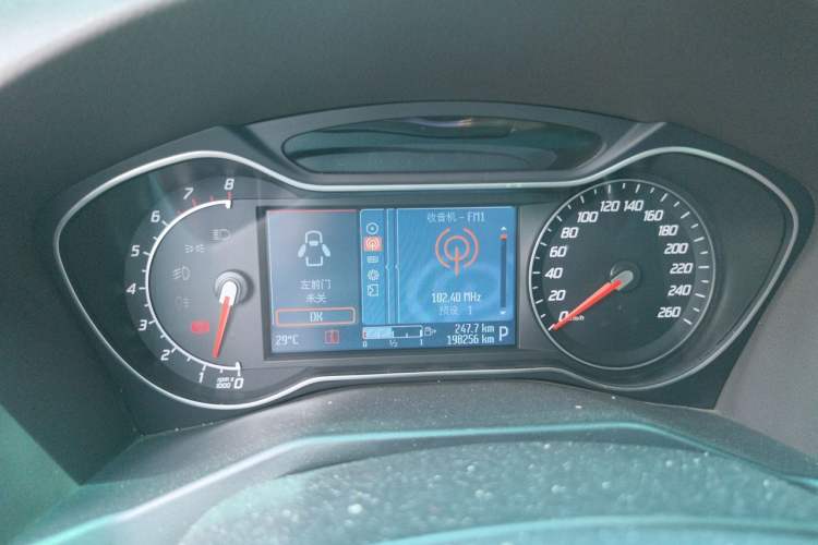 Used Ford Mondeo 2011 2.0L GTDi 200 Fashion Edition Instrument Cluster