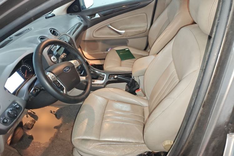 Used Ford Mondeo 2011 2.3L Luxury Model Left Front Seat