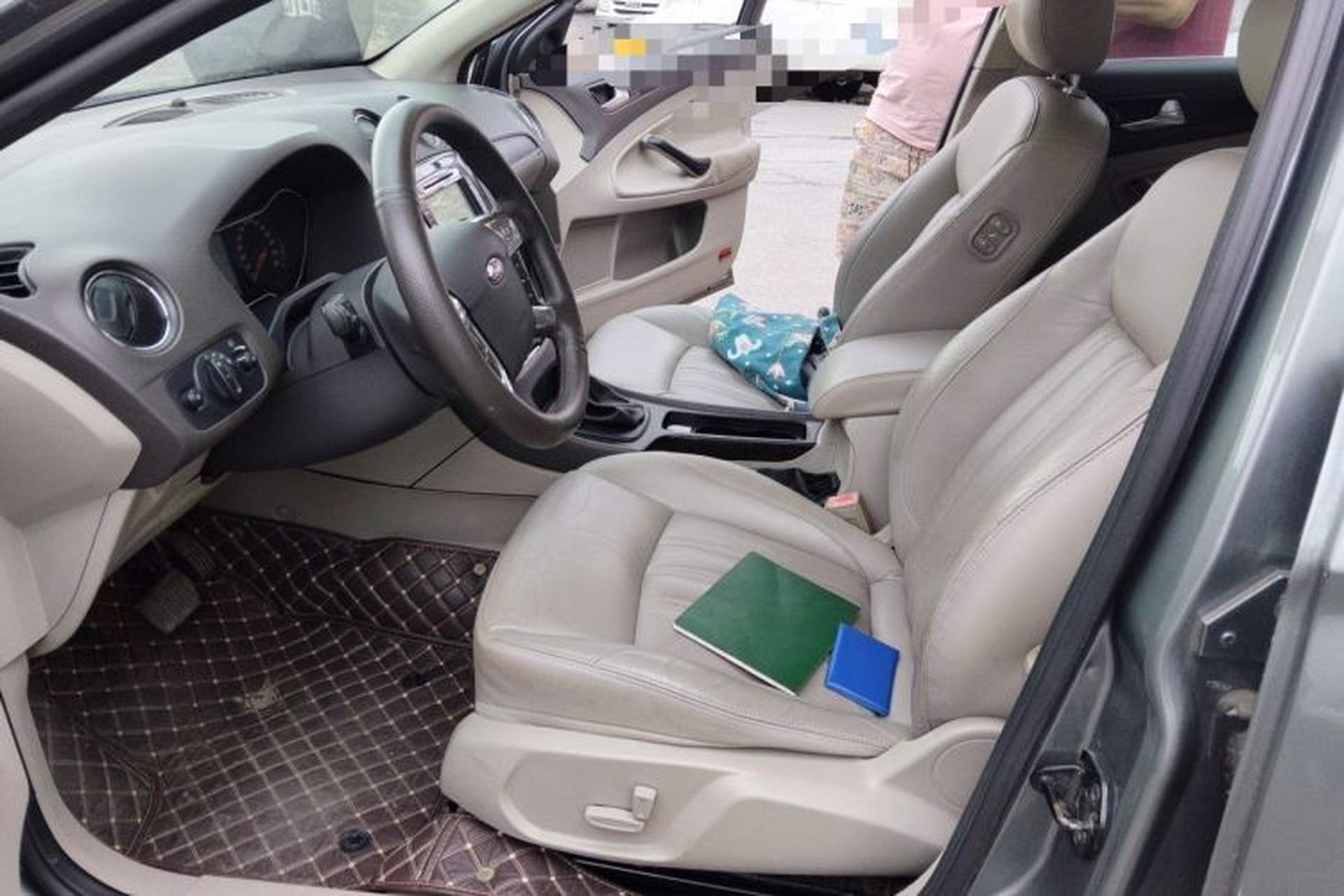 Used Ford Mondeo 2011 2.0L GTDi240 Ultimate Edition Left Front Seat