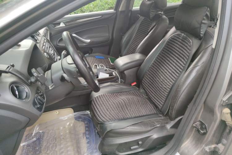 Used Ford Mondeo 2011 2.3L Luxury Model Left Front Seat