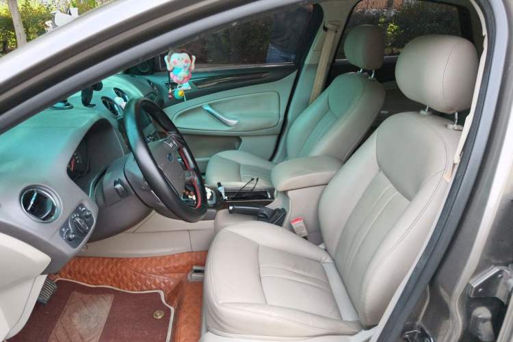 Used Ford Mondeo 2011 2.0L GTDi 200 Fashion Edition Left Front Seat