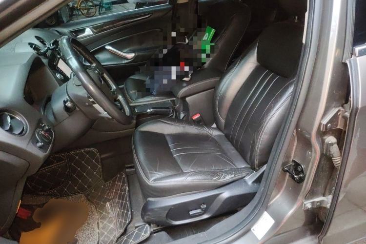 Used Ford Mondeo 2011 2.0L GTDi 200 Luxury Edition Left Front Seat