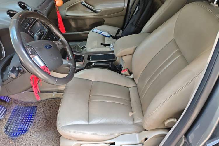 Used Ford Mondeo 2011 2.3L Fashion Edition Left Front Seat