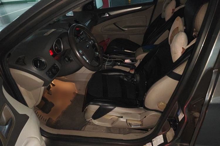 Used Ford Mondeo 2011 2.3L Fashion Edition Left Front Seat