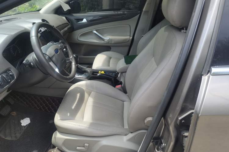 Used Ford Mondeo 2011 2.0L GTDi 200 Fashion Edition Left Front Seat