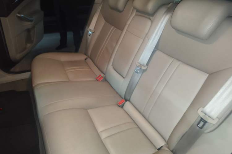 Used Ford Mondeo 2011 2.0L GTDi 200 Fashion Edition Left Rear Seat