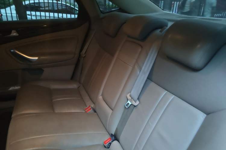 Used Ford Mondeo 2011 2.0L GTDi 200 Fashion Edition Left Rear Seat