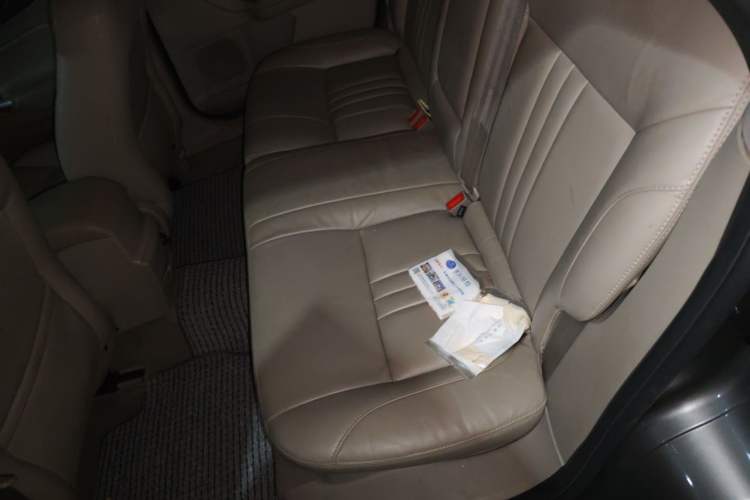 Used Ford Mondeo 2011 2.0L GTDi 200 Luxury Edition Left Rear Seat