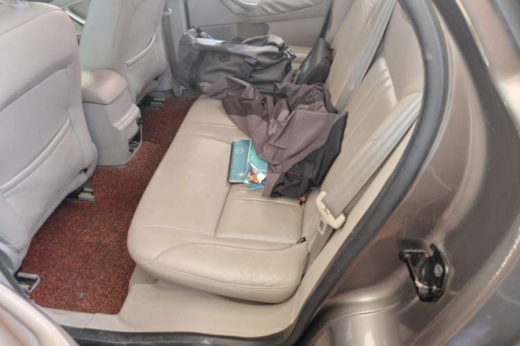 Used Ford Mondeo 2011 2.3L Luxury Model Left Rear Seat
